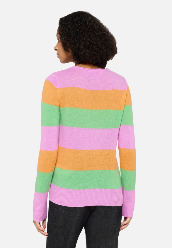 Kaschmir-Pullover mit Rundhalsausschnitt / Modellfoto Rückseite