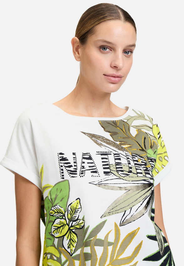 Halbarm-Shirt mit Ärmelaufschlag / Detailbild