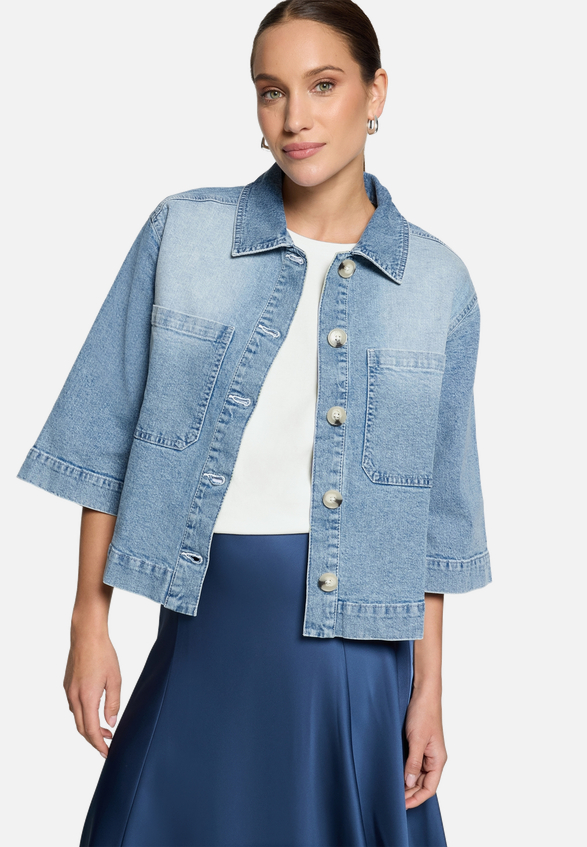 Blazer-Jacke im Jeans-Look / Modellfoto Vorderseite