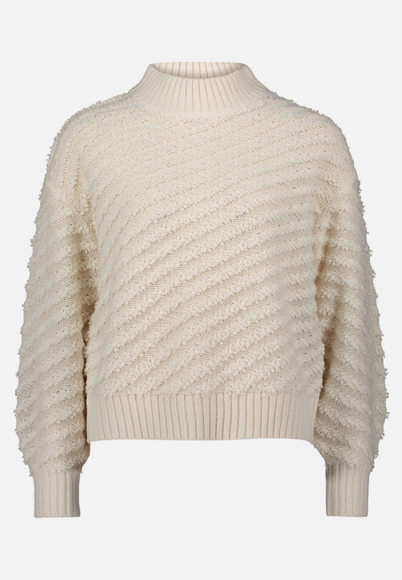 Strickpullover mit Struktur / Vorderseite