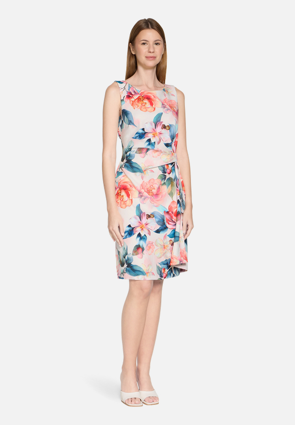 Cocktailkleid mit Blumenprint / Modellfoto Vorderseite