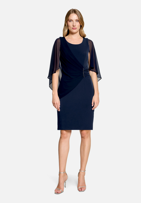 Cocktailkleid mit Raffung / Modellfoto Vorderseite