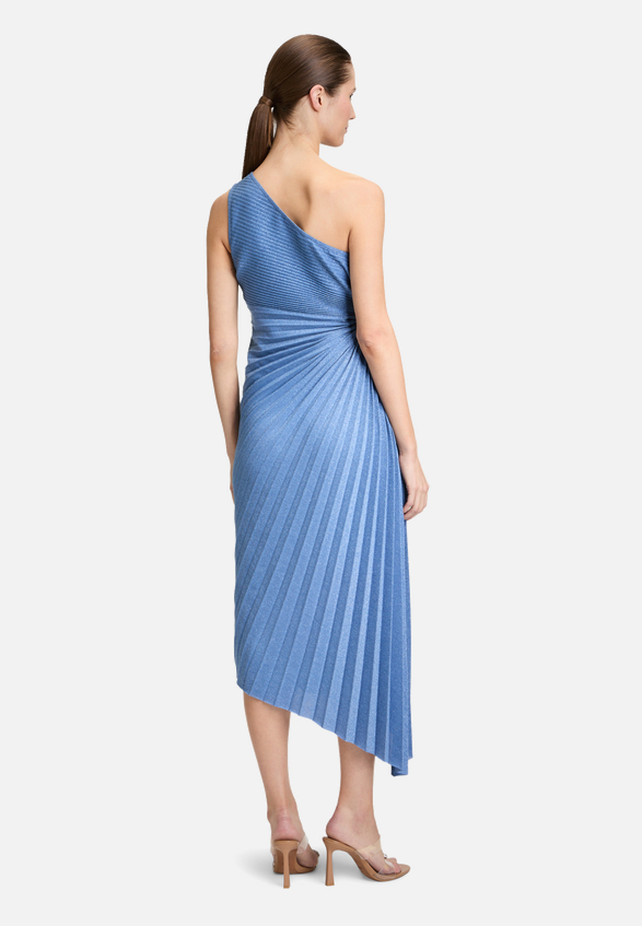 Abendkleid im Glitzer-Look / Modellfoto Rückseite