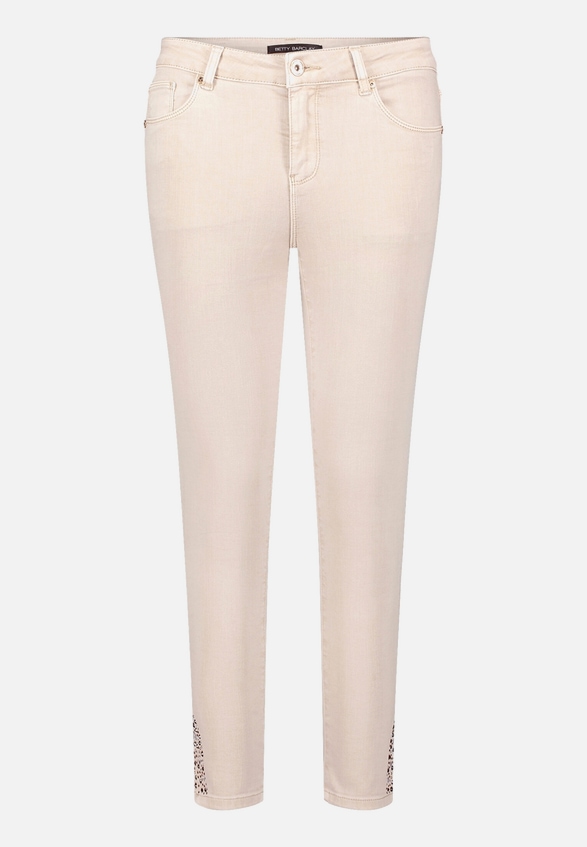 Basic-Jeans mit Waschung / Vorderseite