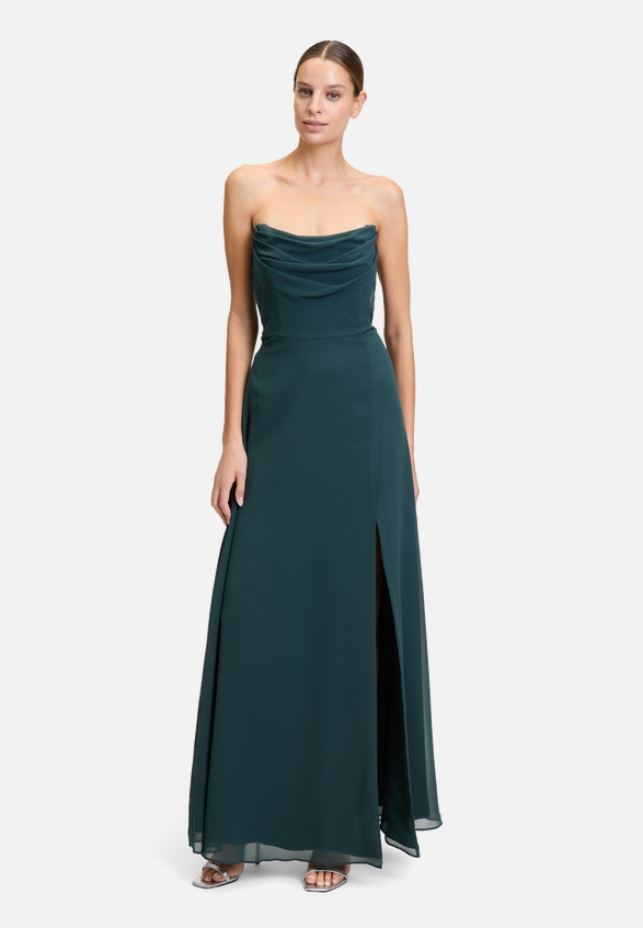 Abendkleid mit Wasserfallausschnitt / Modellfoto Vorderseite