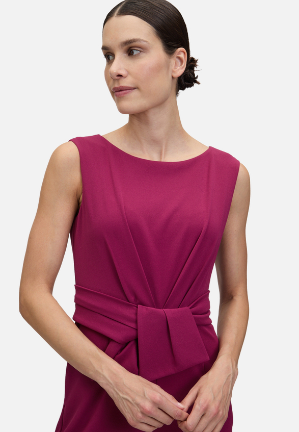Jumpsuit mit weitem Bein / Detailbild