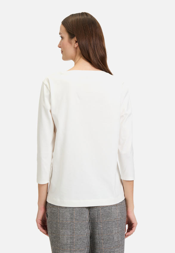 Casual-Shirt mit Print / Modellfoto Rückseite