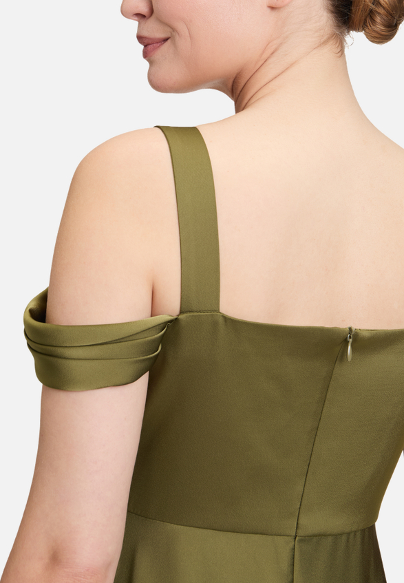 Abendkleid schulterfrei / Detailbild