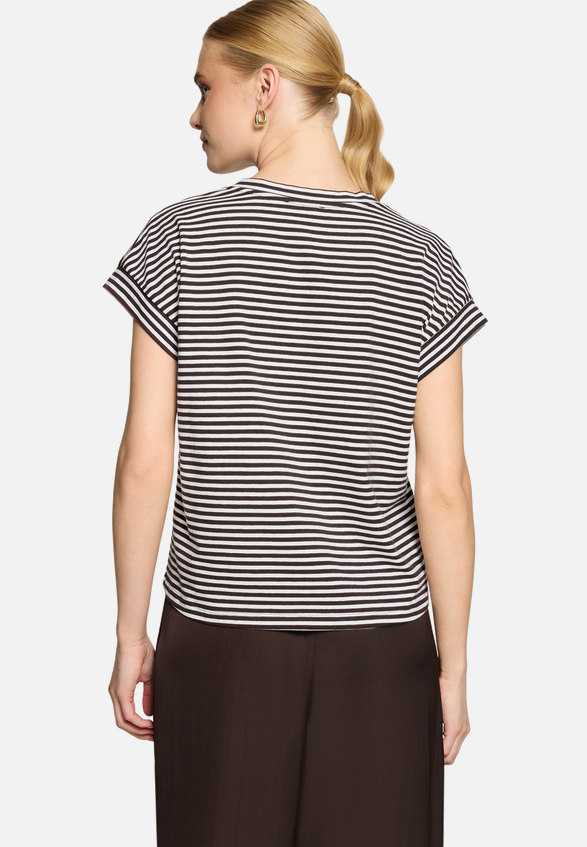 Shirt  gestreift mit V-Ausschnitt  / Modellfoto Rückseite