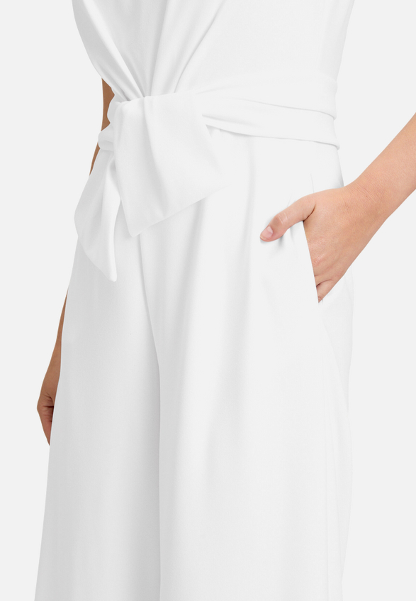 Jumpsuit mit weitem Bein / Detailbild