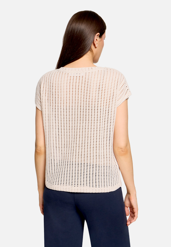 Strukturshirt kurzarm / Modellfoto Rückseite