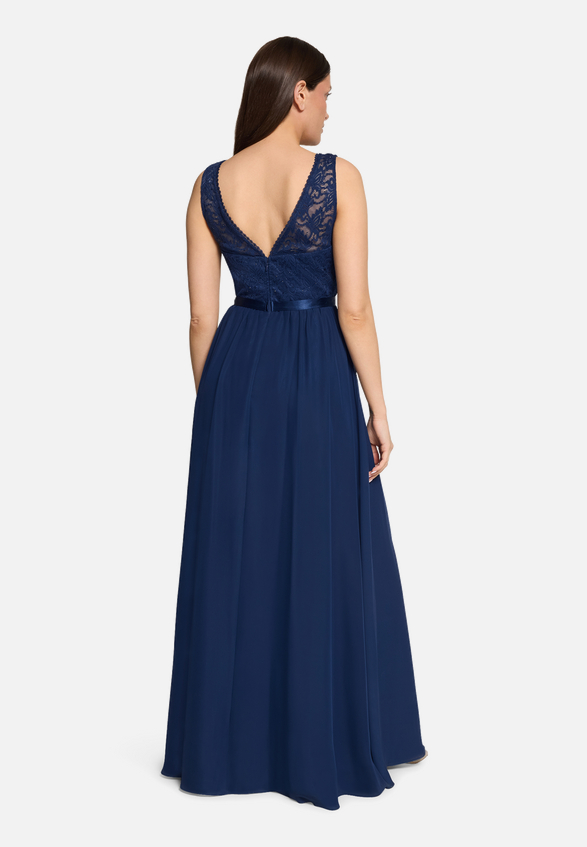 Cocktailkleid mit Spitze / Modellfoto Rückseite