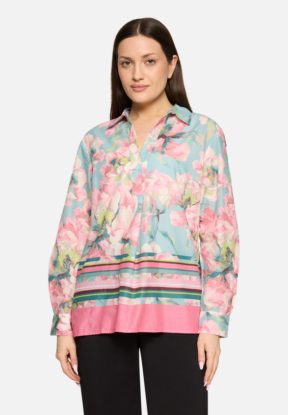 Longbluse langarm / Modellfoto Vorderseite