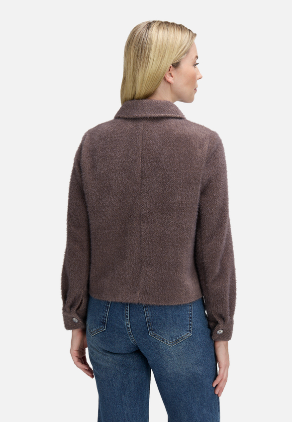 Casual-Jacke mit aufgesetzten Taschen / Modellfoto Rückseite