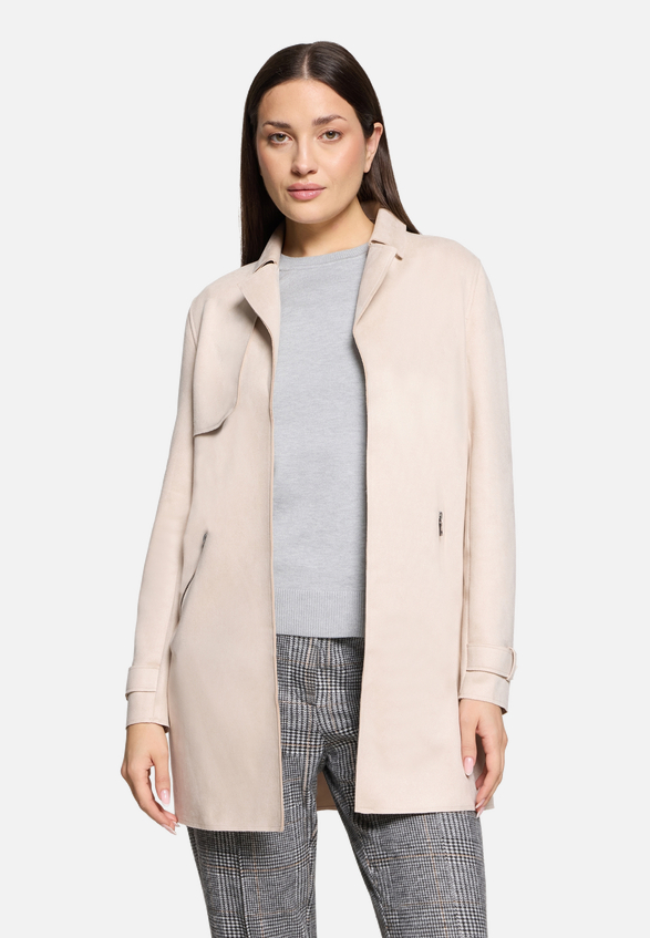 Longjacke mit Reverskragen / Modellfoto Vorderseite