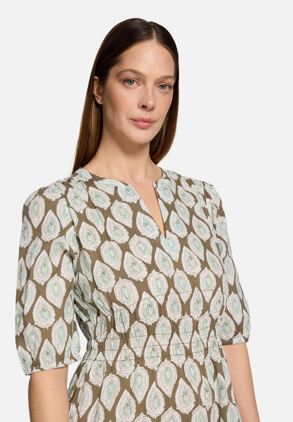Casual-Kleid tailliert / Detailbild