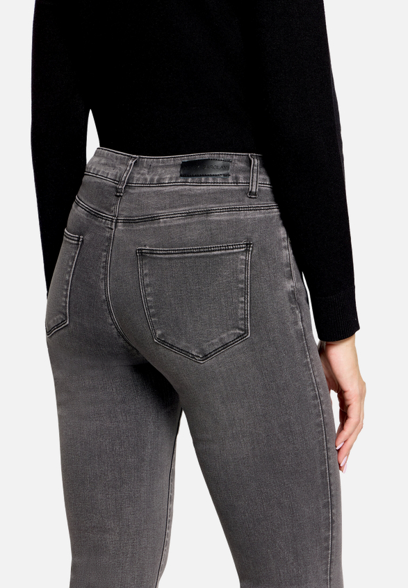 Bootcut Jeans mit Waschung / Detailbild