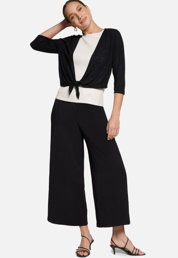 Bolero 3/4 Arm zum Binden  / Modellfoto Vorderseite (Outfit)