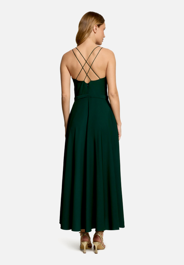 Abendkleid mit Volant / Modellfoto Rückseite