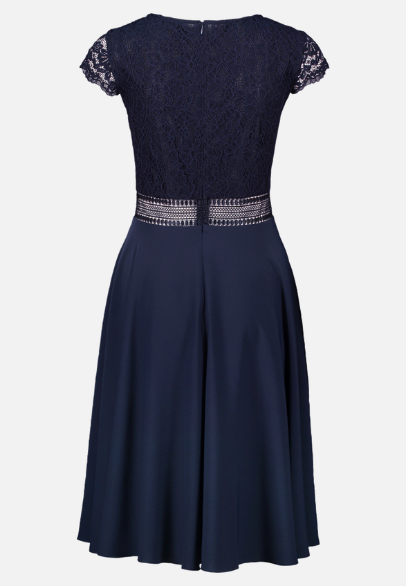 Abendkleid mit Spitze / Rückseite