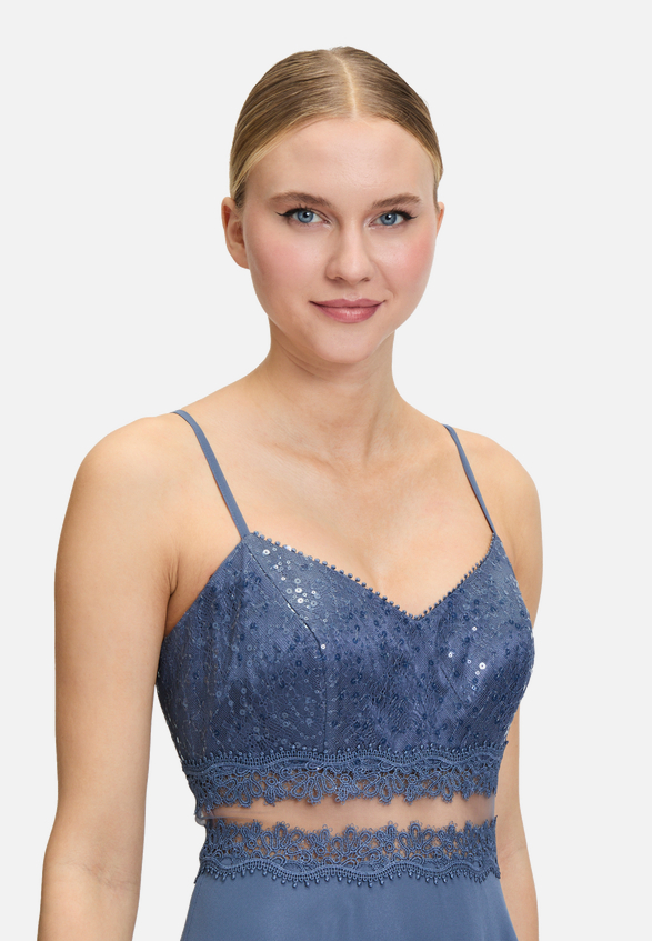 Abendkleid mit Spitze / Detailbild
