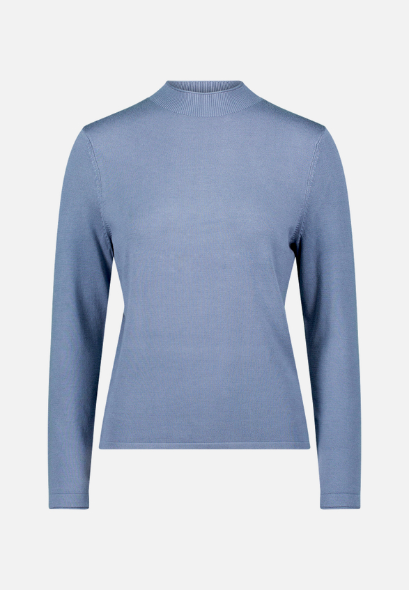 Feinstrickpullover mit hohem Kragen / Vorderseite