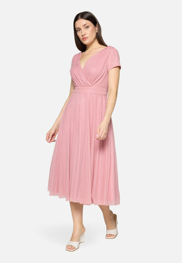 Cocktailkleid im Glitzer-Look / Modellfoto Vorderseite (Outfit)