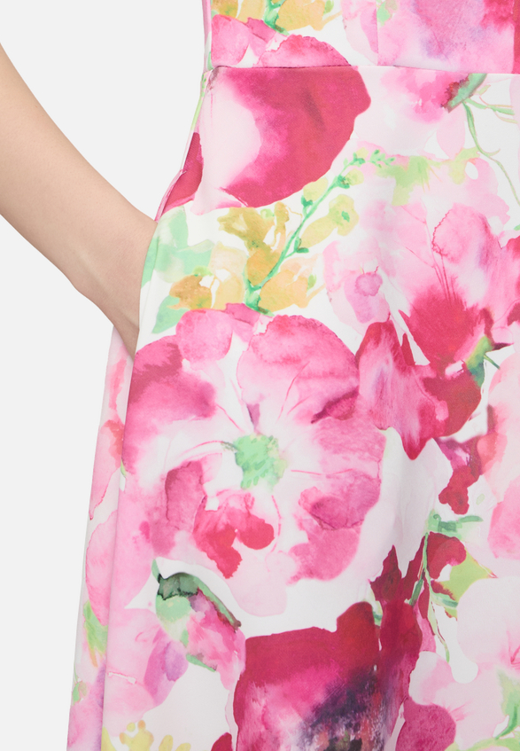 Cocktailkleid mit Blumenprint / Detailbild