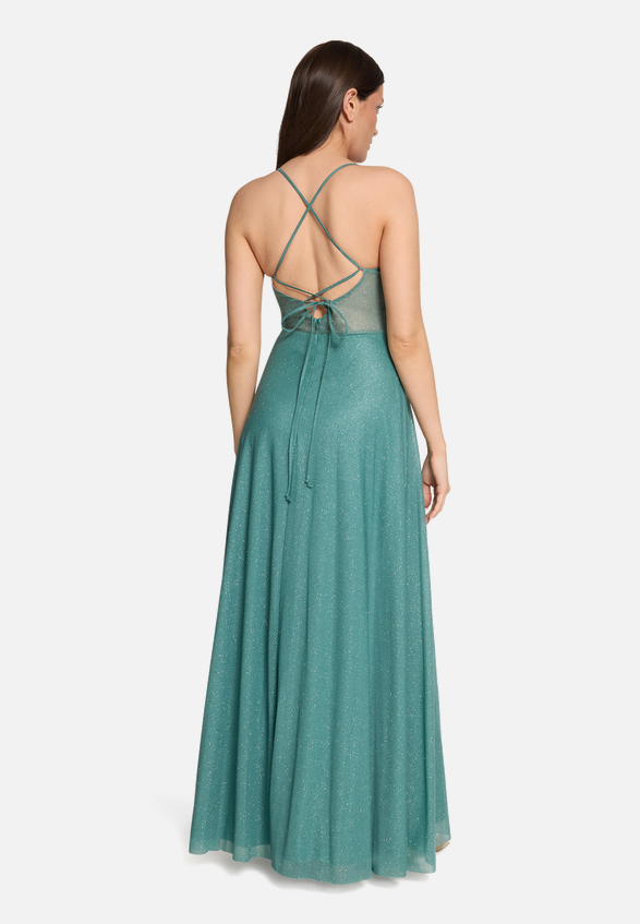 Abendkleid im Glitzer-Look / Modellfoto Rückseite