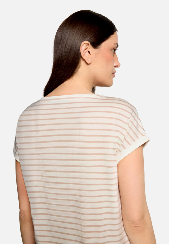 Halbarm-Shirt mit Gummizug / Detailbild