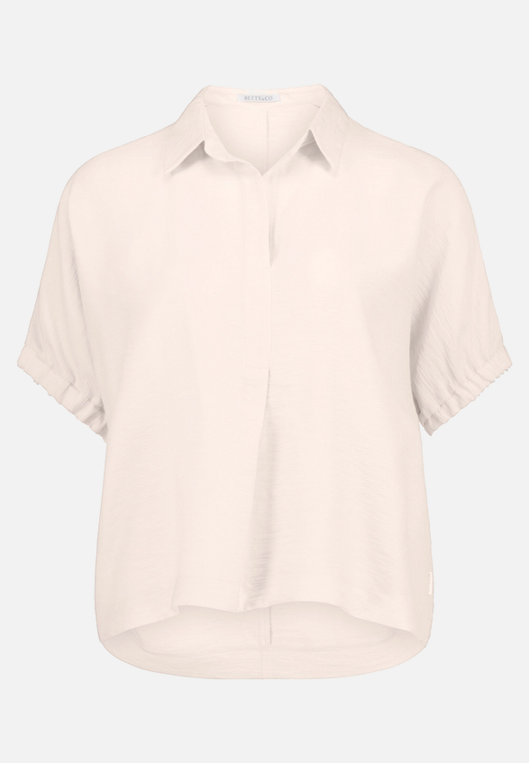 Blusenshirt mit Kragen / Vorderseite