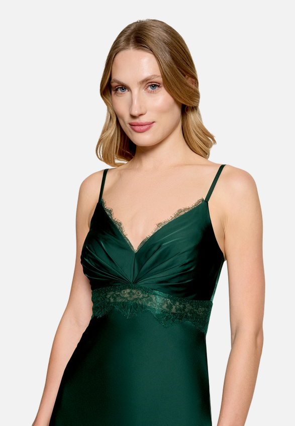 Abendkleid schmal geschnitten / Detailbild