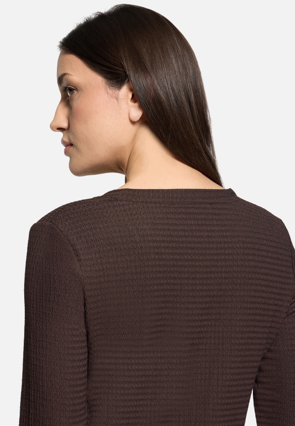Strukturshirt mit Rundhalsausschnitt / Detailbild