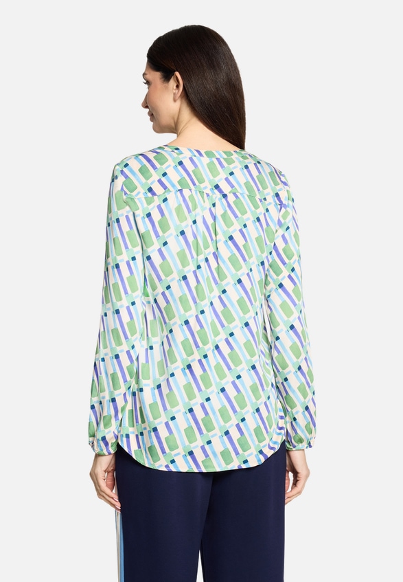Casual-Bluse mit Knöpfen / Modellfoto Rückseite