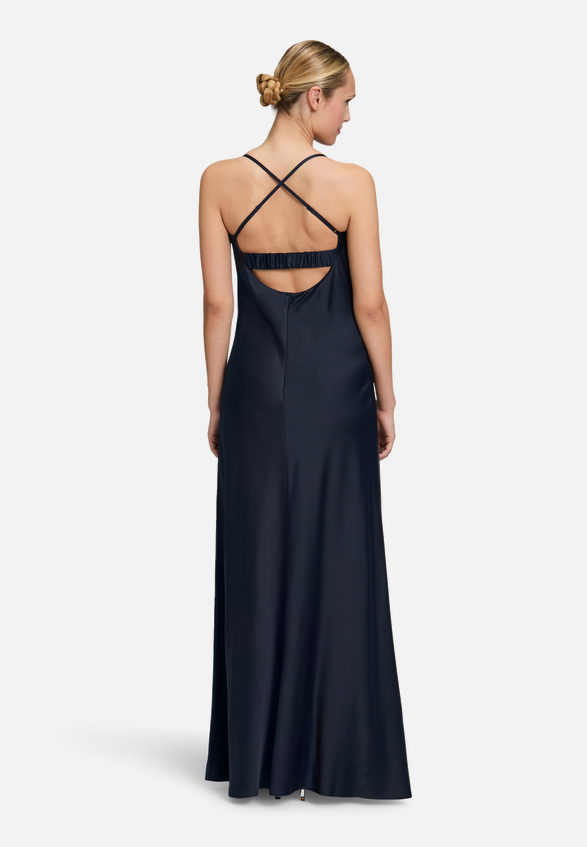 Abendkleid mit Wasserfallausschnitt / Modellfoto Rückseite