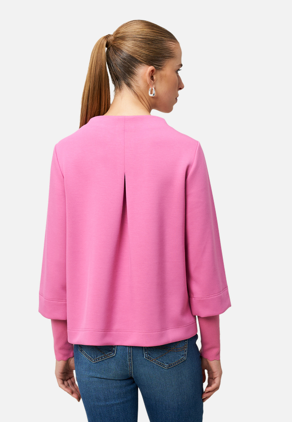 Sweatshirt mit weiten Ärmeln / Modellfoto Rückseite