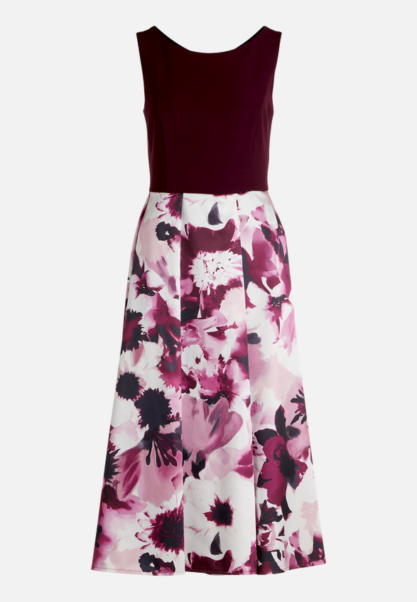 Cocktailkleid mit ausgestelltem Rock / Vorderseite
