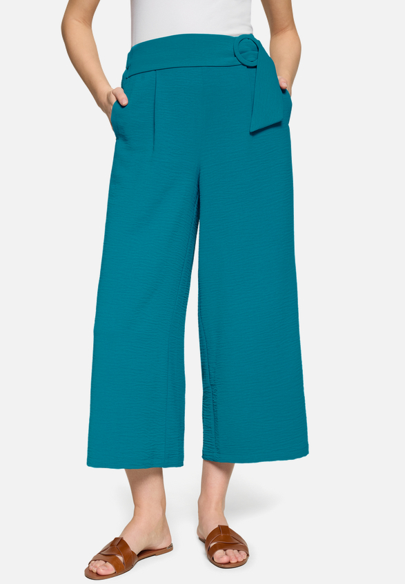 Stoffhose  7/8 Länge mit Schnalle / Modellfoto Vorderseite