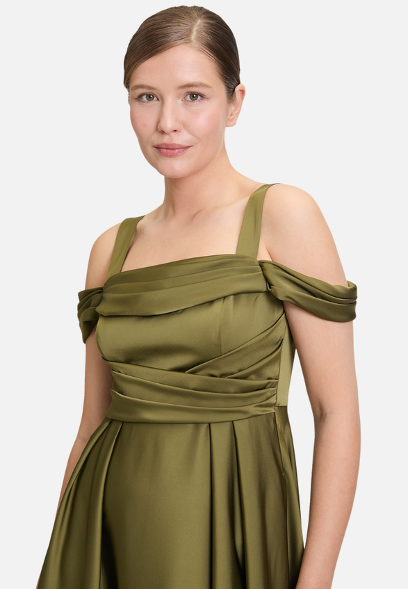 Abendkleid schulterfrei / Detailbild