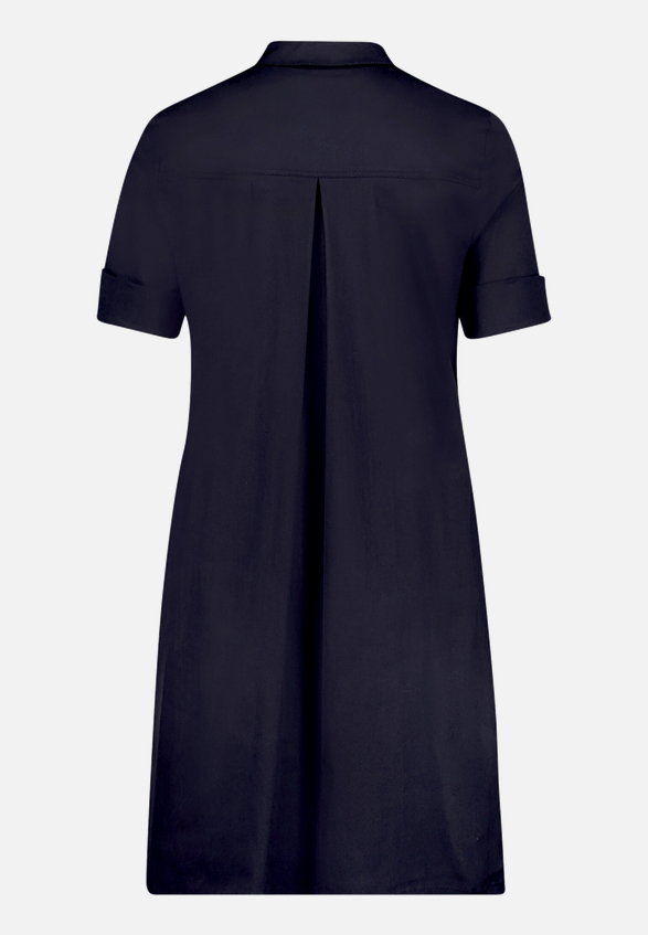 Hemdblusenkleid mit Taschen / Rückseite