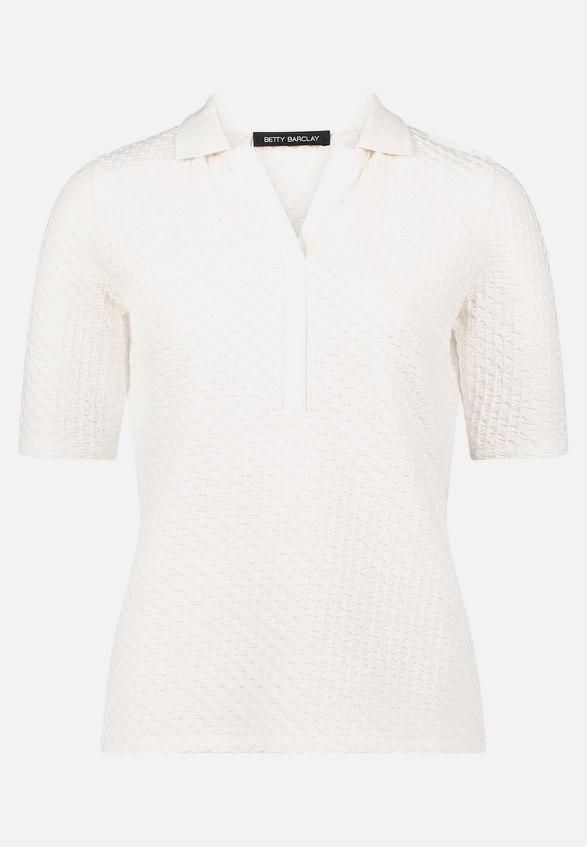 Basic Shirt mit Knöpfen / Vorderseite