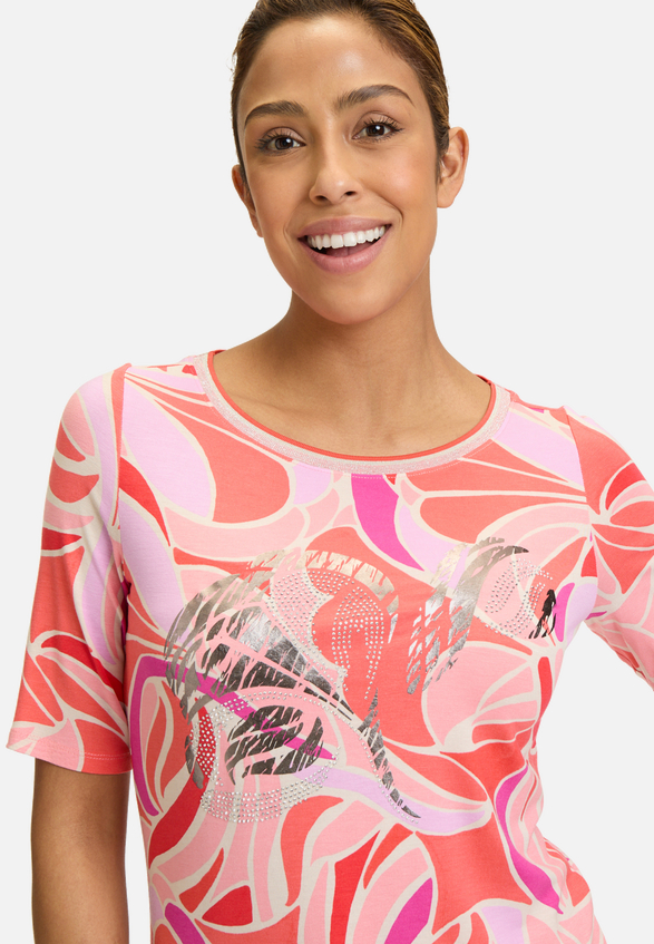Printshirt mit Schmucksteinen / Detailbild
