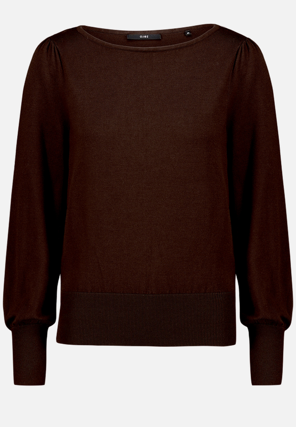 Feinstrickpullover  mit U-Boot Ausschnitt  / Vorderseite