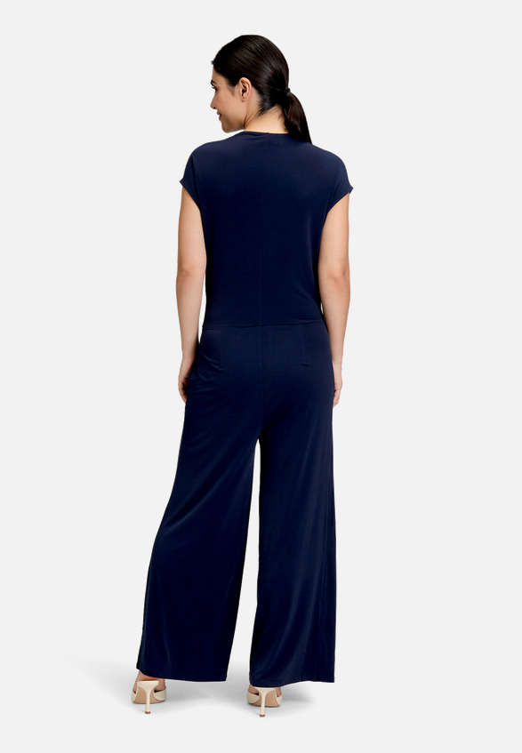 Jumpsuit in 7/8 Länge / Modellfoto Rückseite