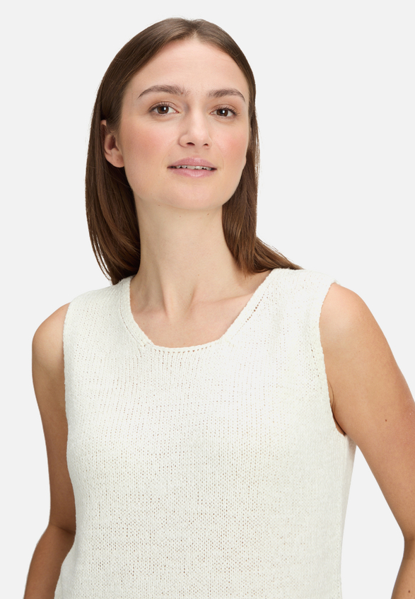 Strick-Top mit Rundhalsausschnitt / Detailbild