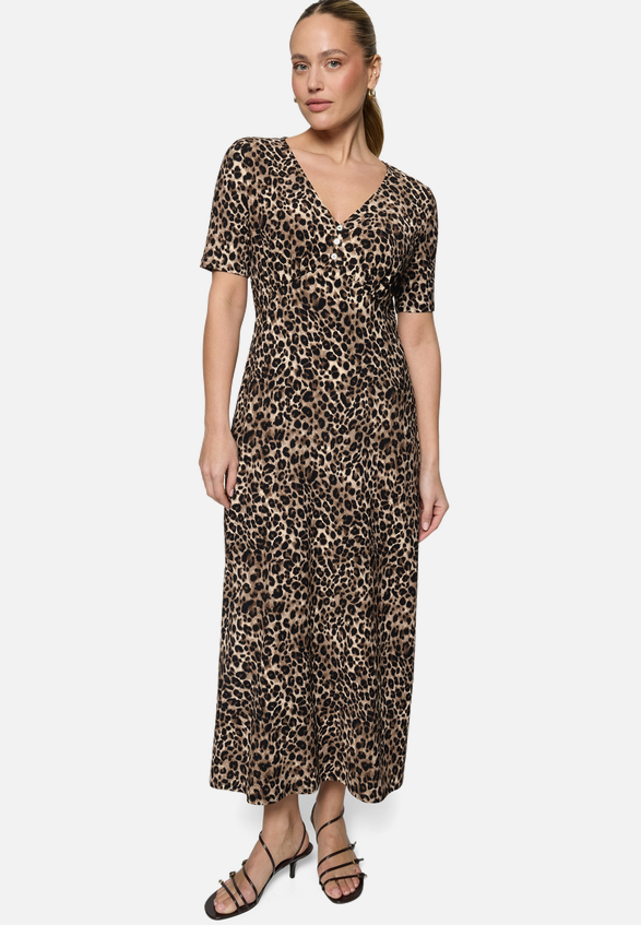 Maxikleid  kurzarm mit Leoprint  / Modellfoto Vorderseite