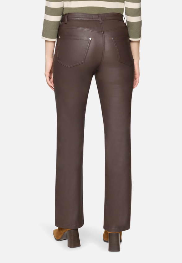 Perfect Body-Hose Slim Fit / Modellfoto Rückseite