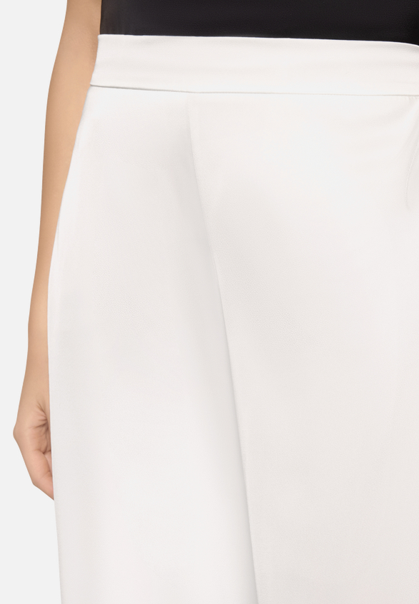 Modern fit Hose mit Taschen / Detailbild