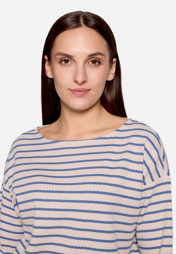 Oversized-Shirt  mit Streifen  / Detailbild