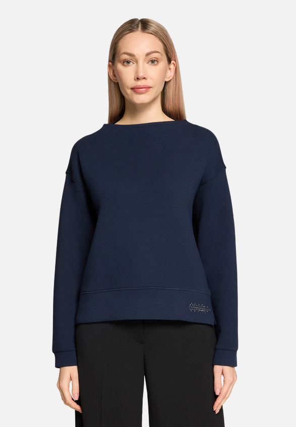 Sweatshirt mit Stehkragen / Modellfoto Vorderseite